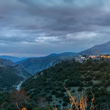 Volhon Mansions Of Parnassos